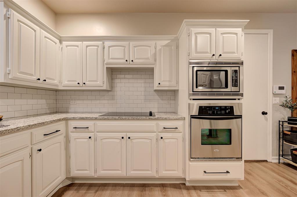 2100 Cobblestone Court Unit: 106