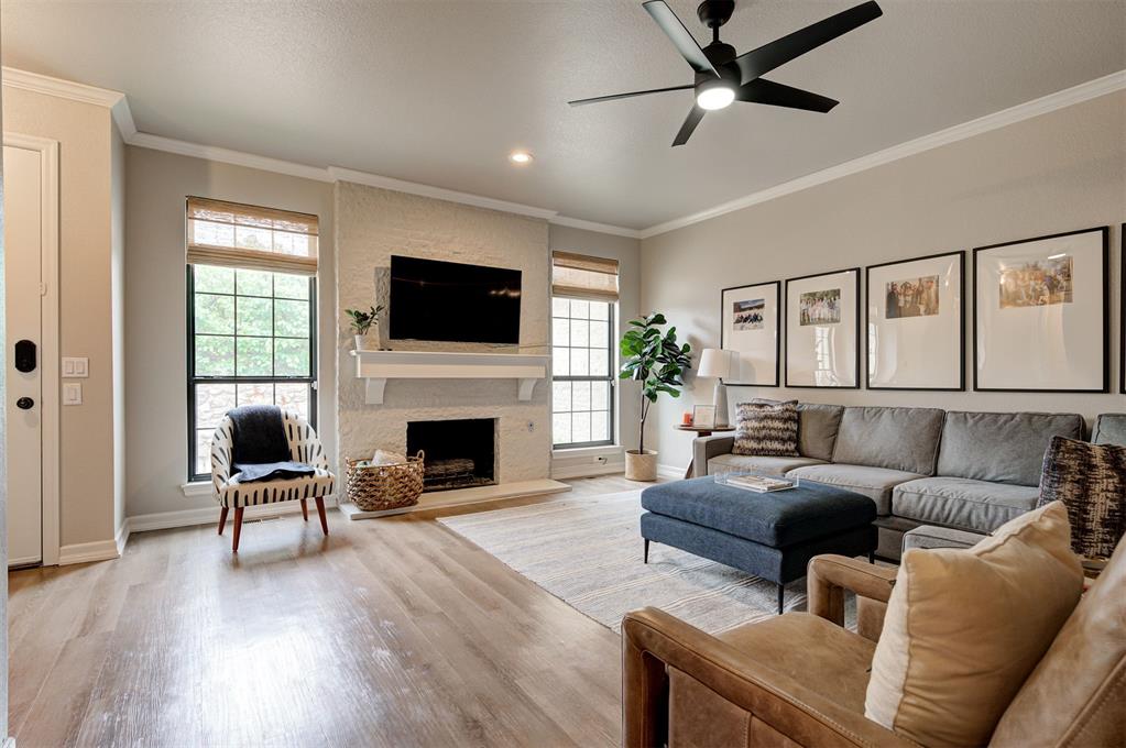 2100 Cobblestone Court Unit: 106