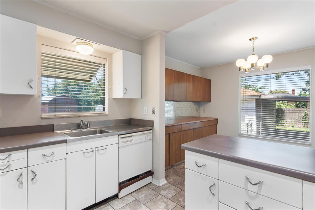 4313 NW 22nd Street