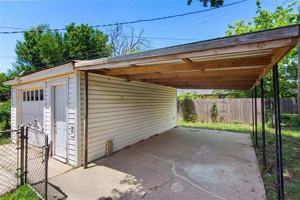 4313 NW 22nd Street