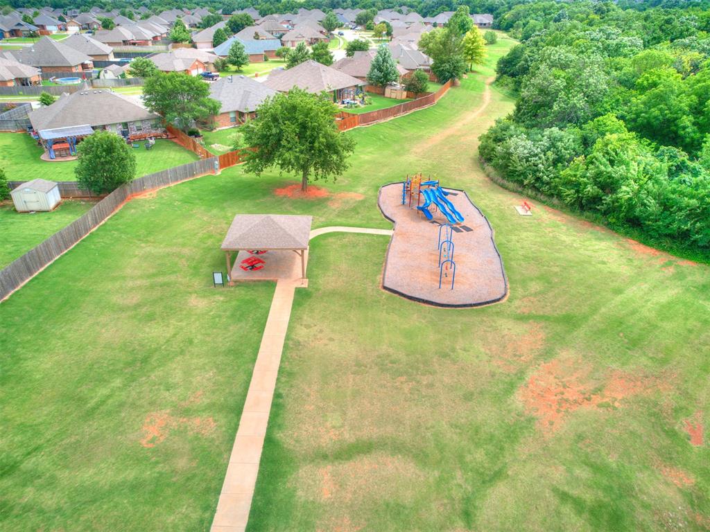 1105 Julies Trail