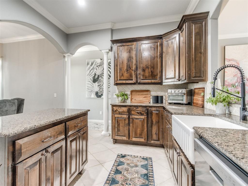 1105 Julies Trail