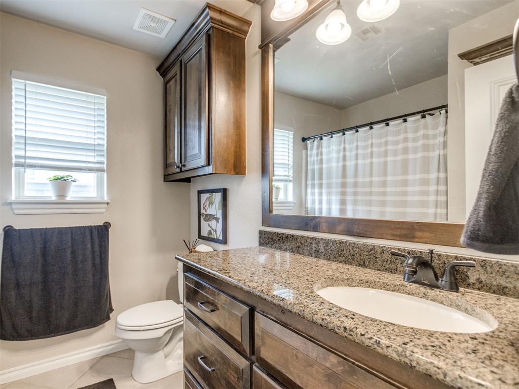 1105 Julies Trail