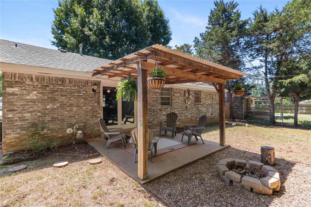 505 Meadow Lake Drive