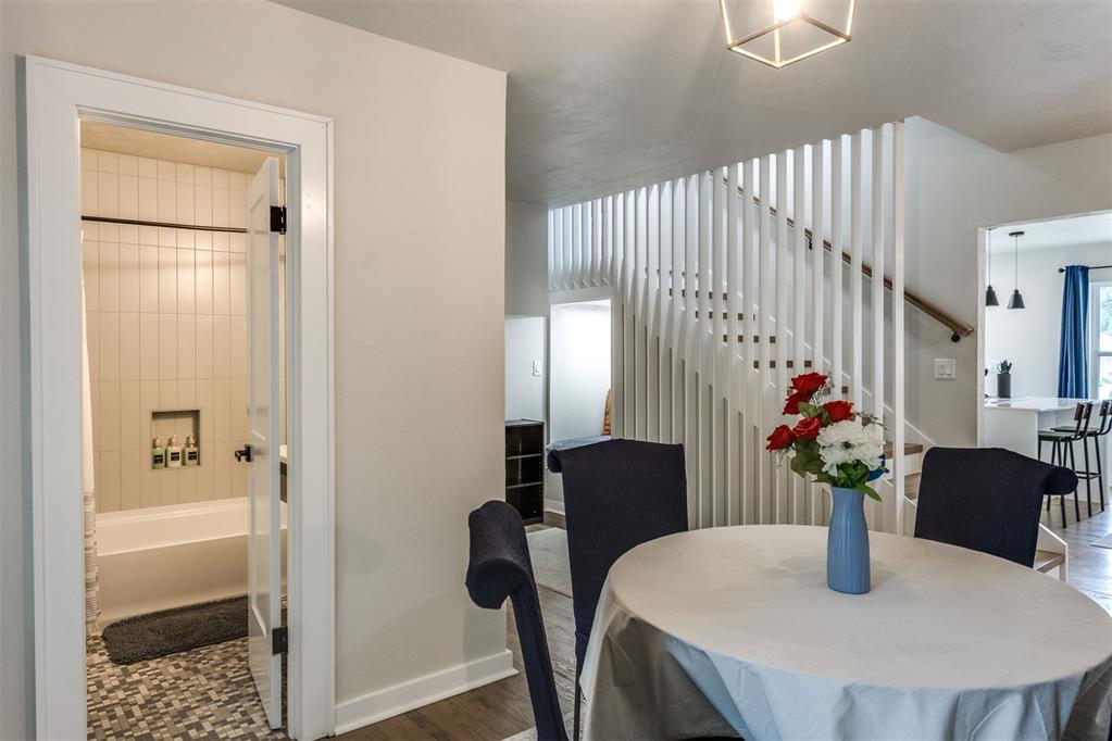 1212 NW 48th Street