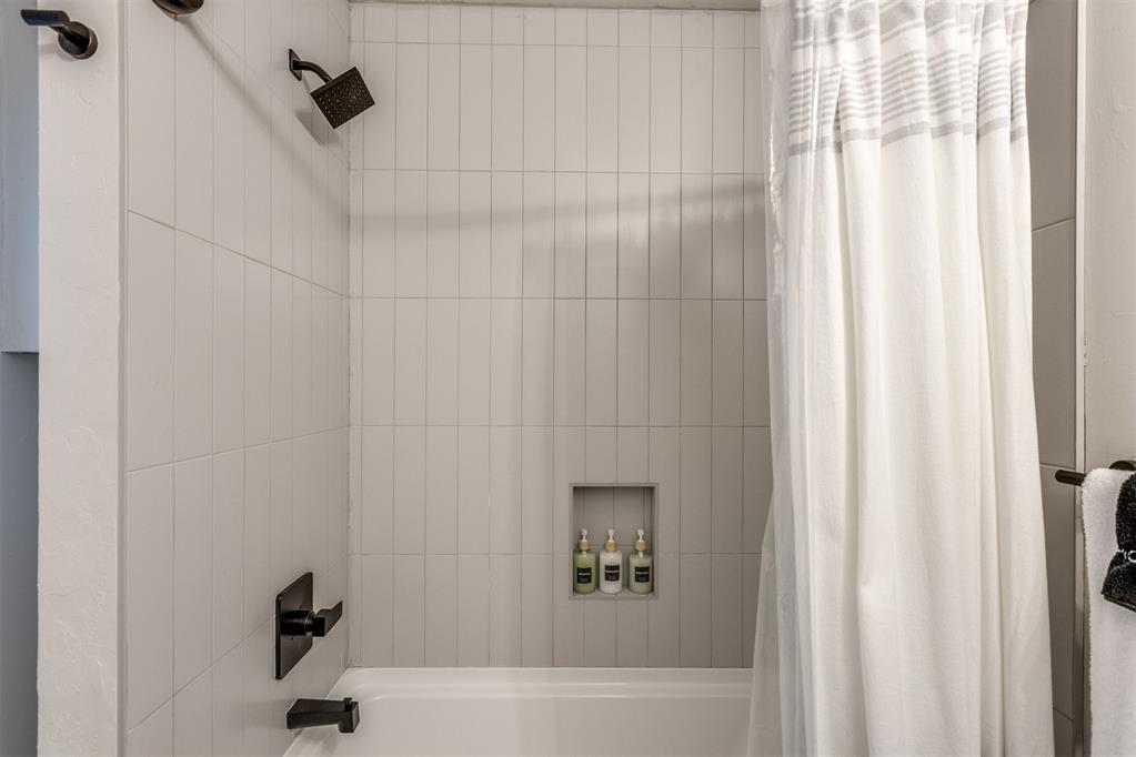 1212 NW 48th Street