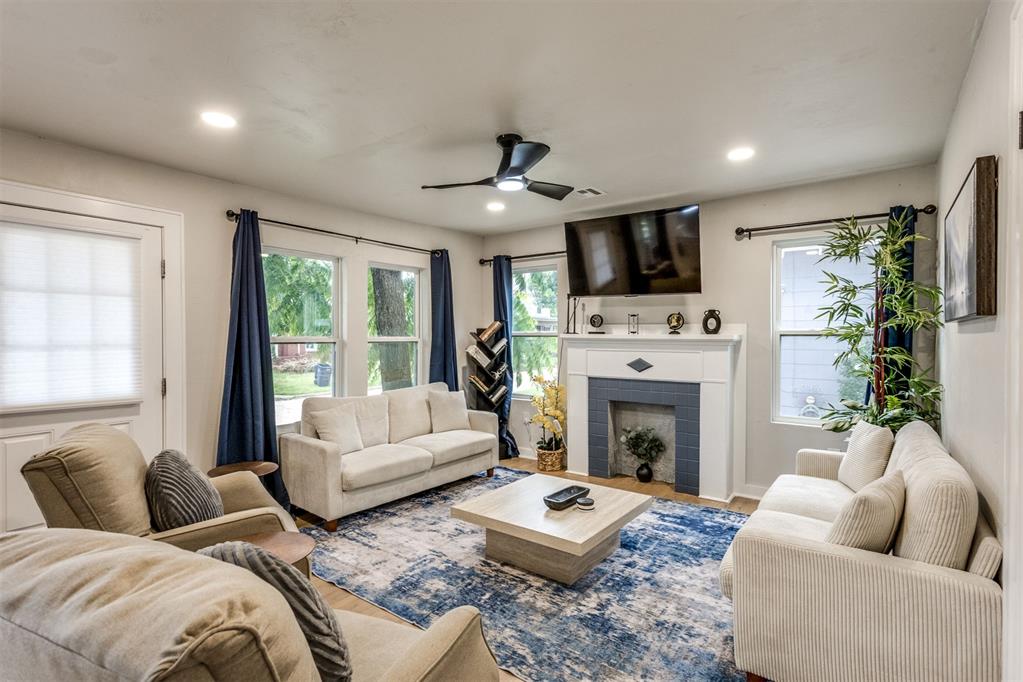 1212 NW 48th Street