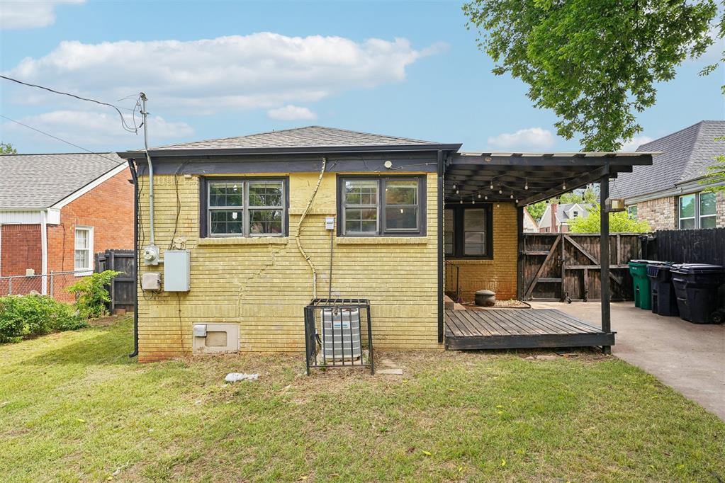 1928 NW 37th Street