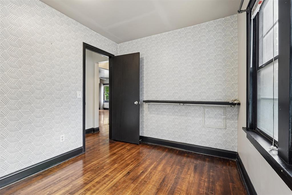 1928 NW 37th Street
