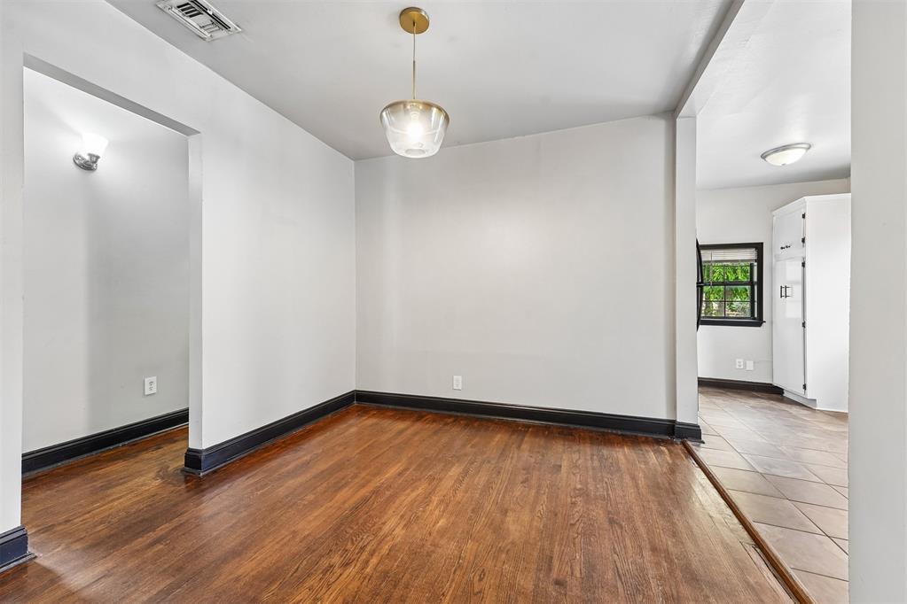 1928 NW 37th Street