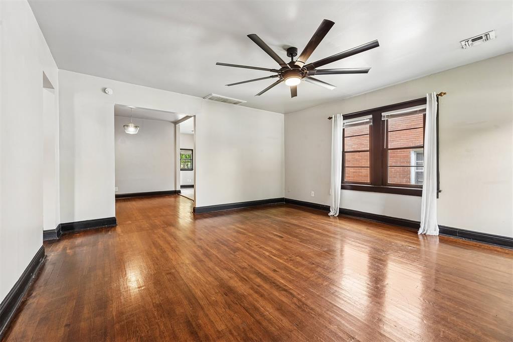 1928 NW 37th Street