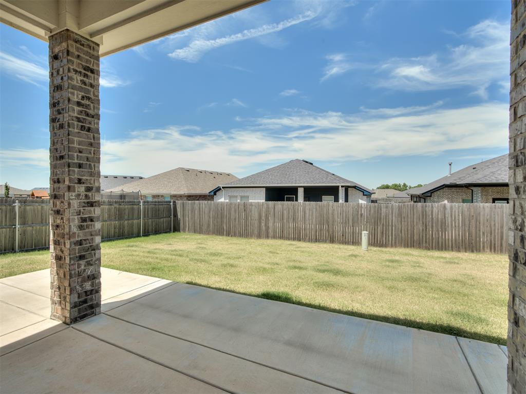 611 Red Cedar Way