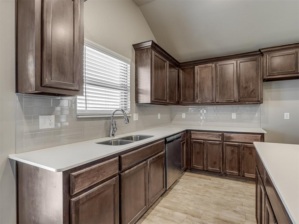 611 Red Cedar Way