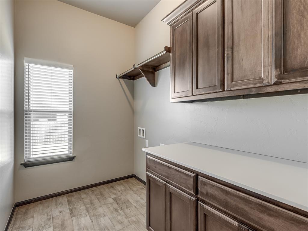 611 Red Cedar Way