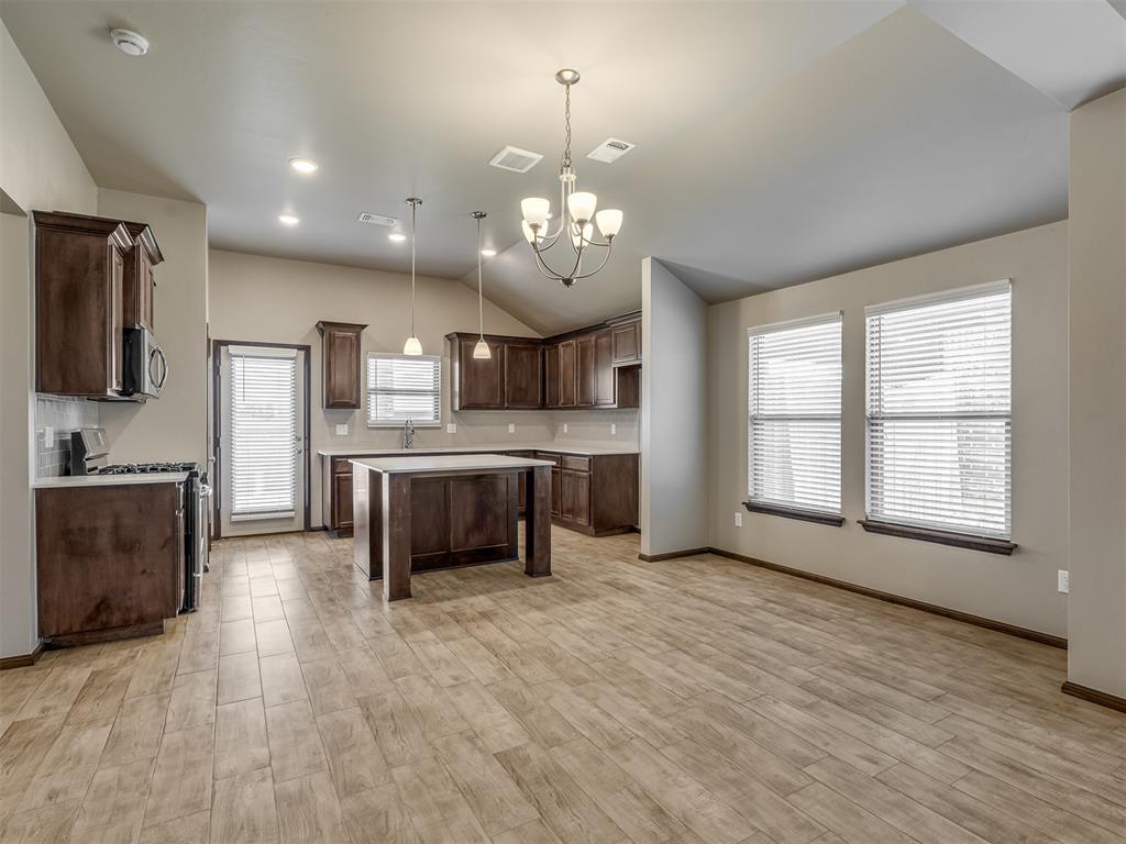 611 Red Cedar Way