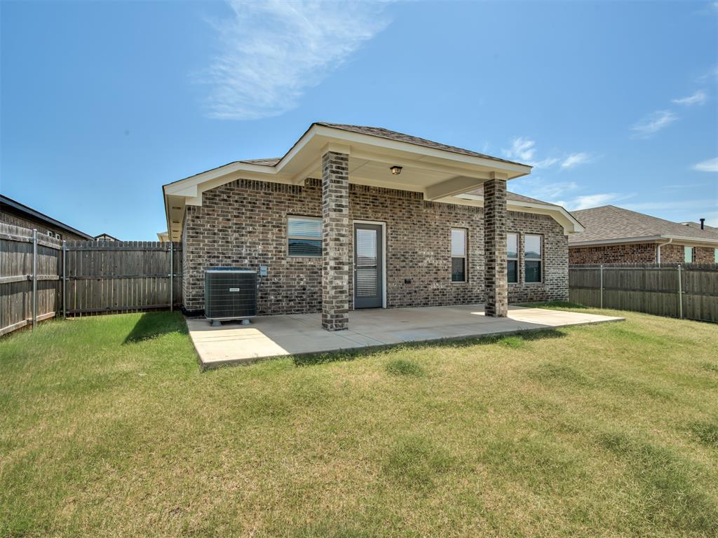 611 Red Cedar Way