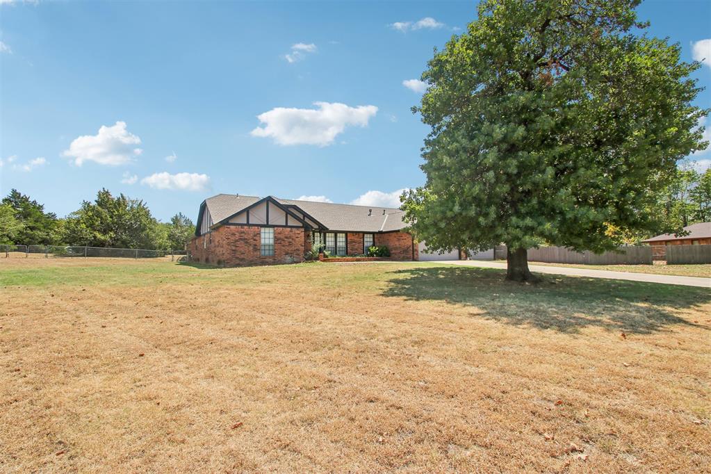812 Dripping Springs Drive