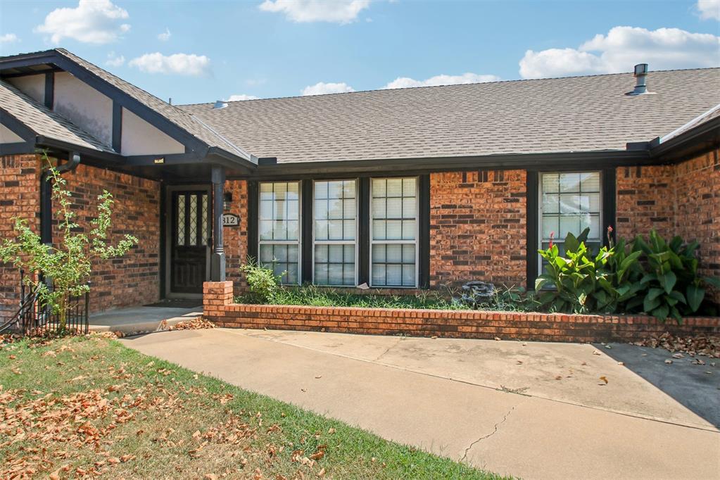 812 Dripping Springs Drive
