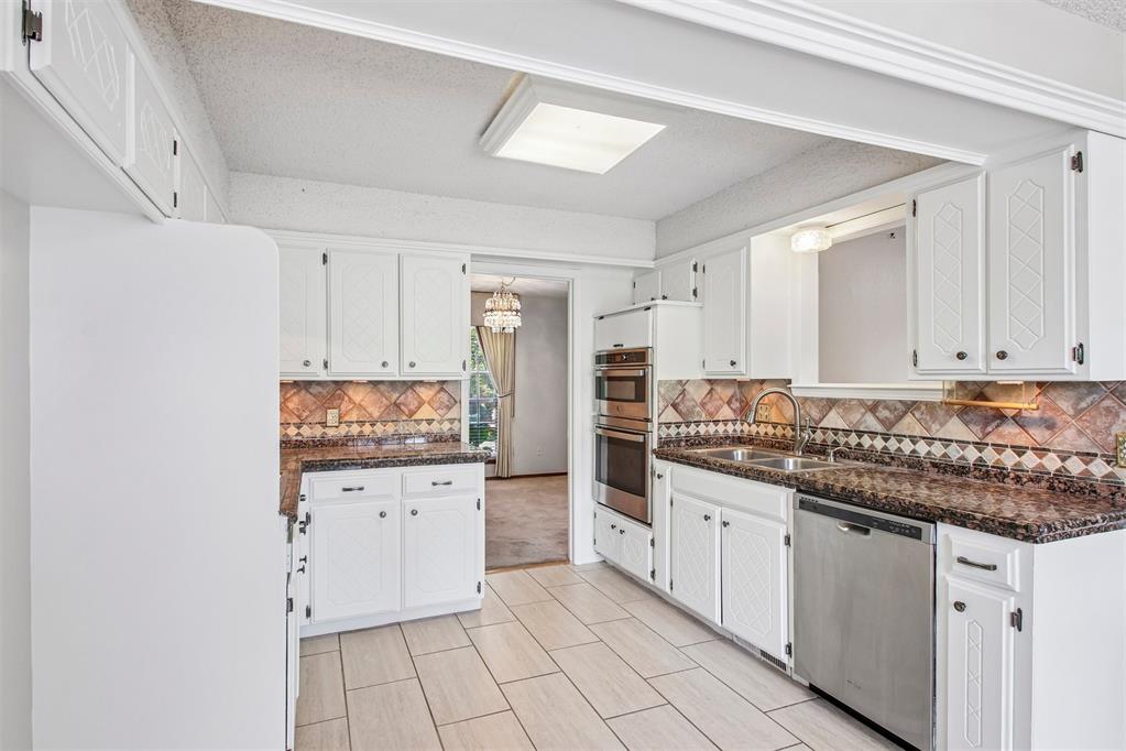 812 Dripping Springs Drive