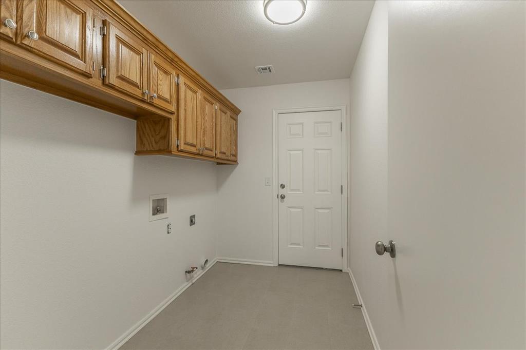 8901 Woodbend Drive