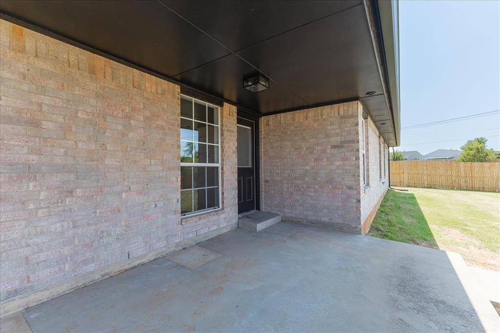 8901 Woodbend Drive