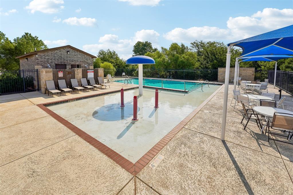 14721 Rambling Creek Circle