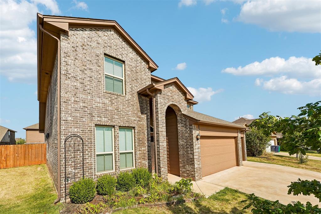 14721 Rambling Creek Circle