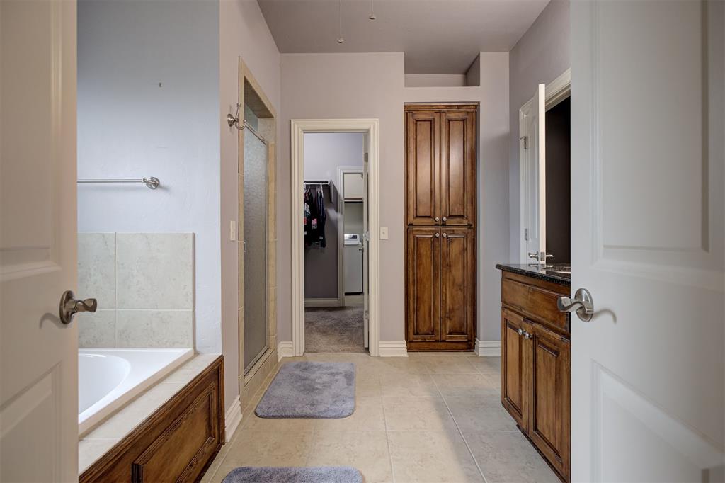 16300 W Petaluma Place