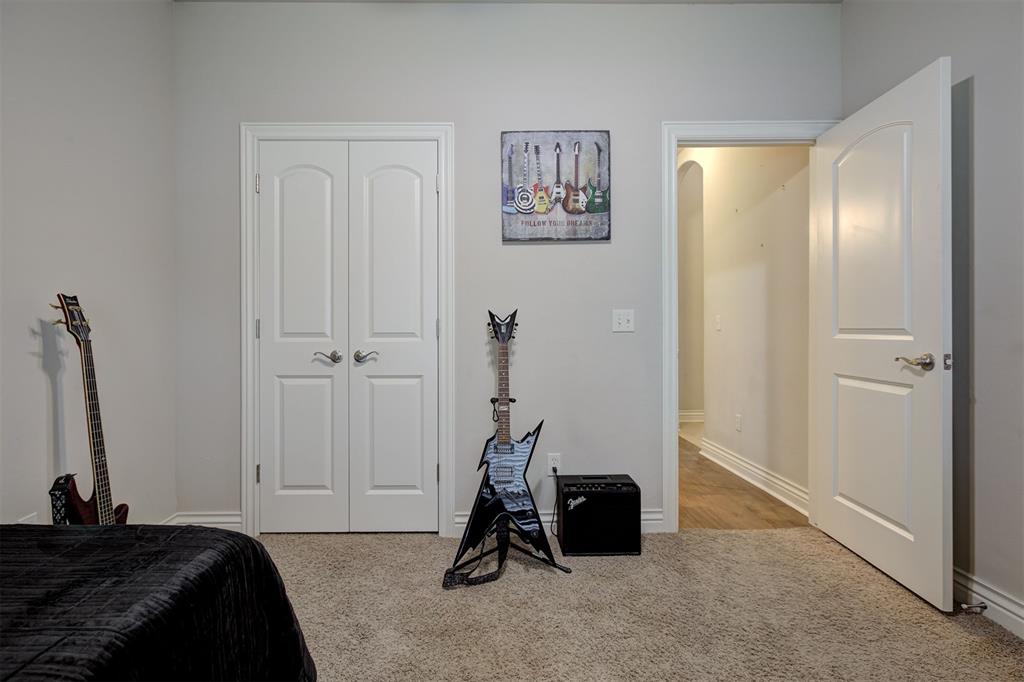 16300 W Petaluma Place
