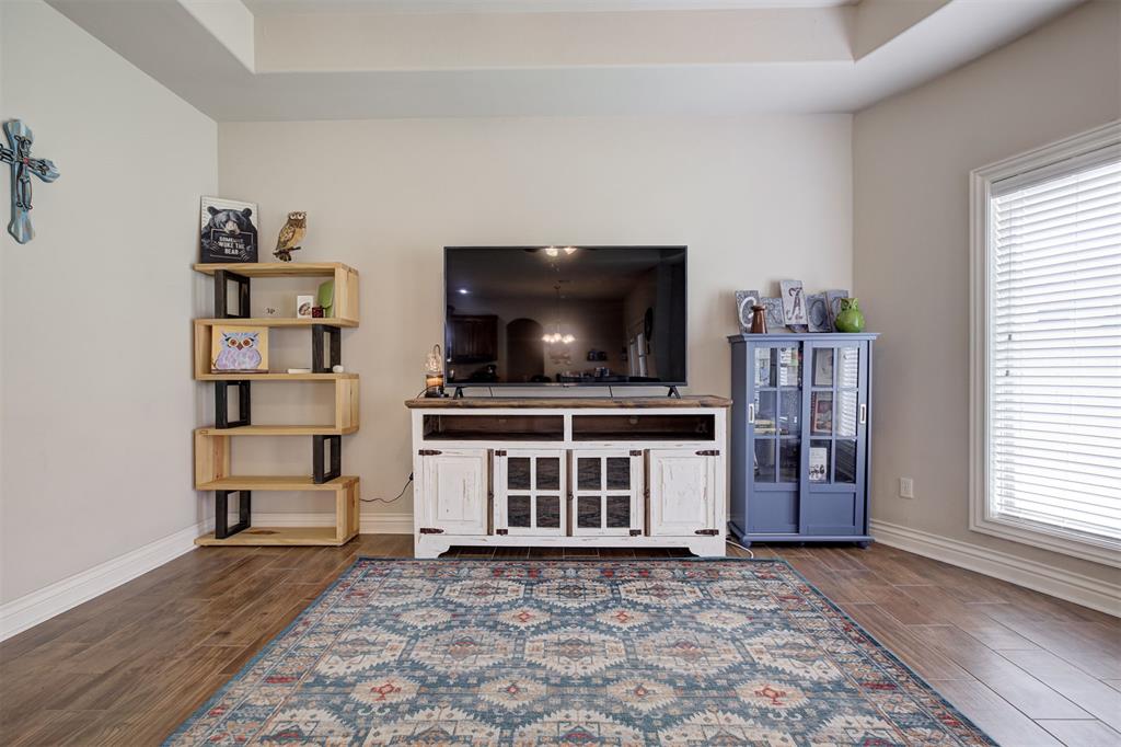 16300 W Petaluma Place
