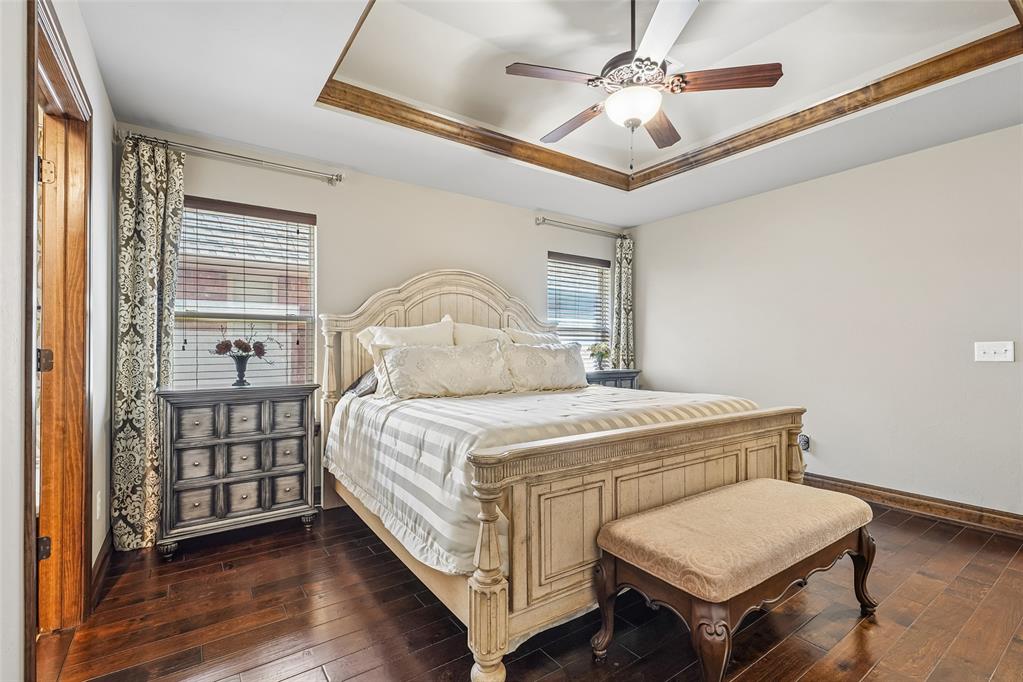 3917 Lakeshire Ridge Court