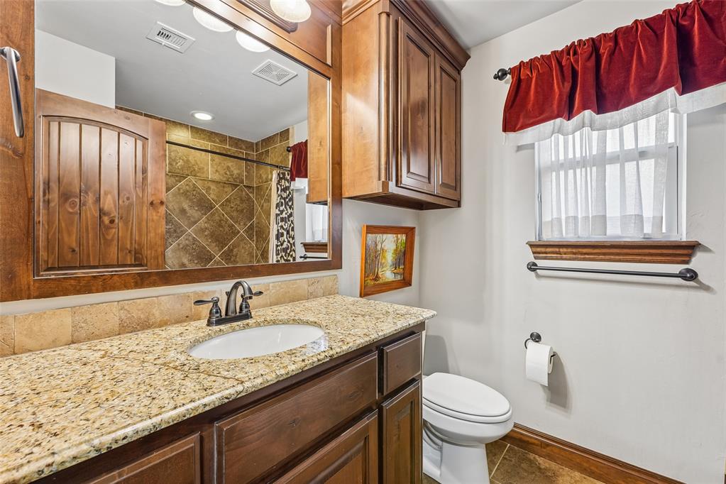 3917 Lakeshire Ridge Court