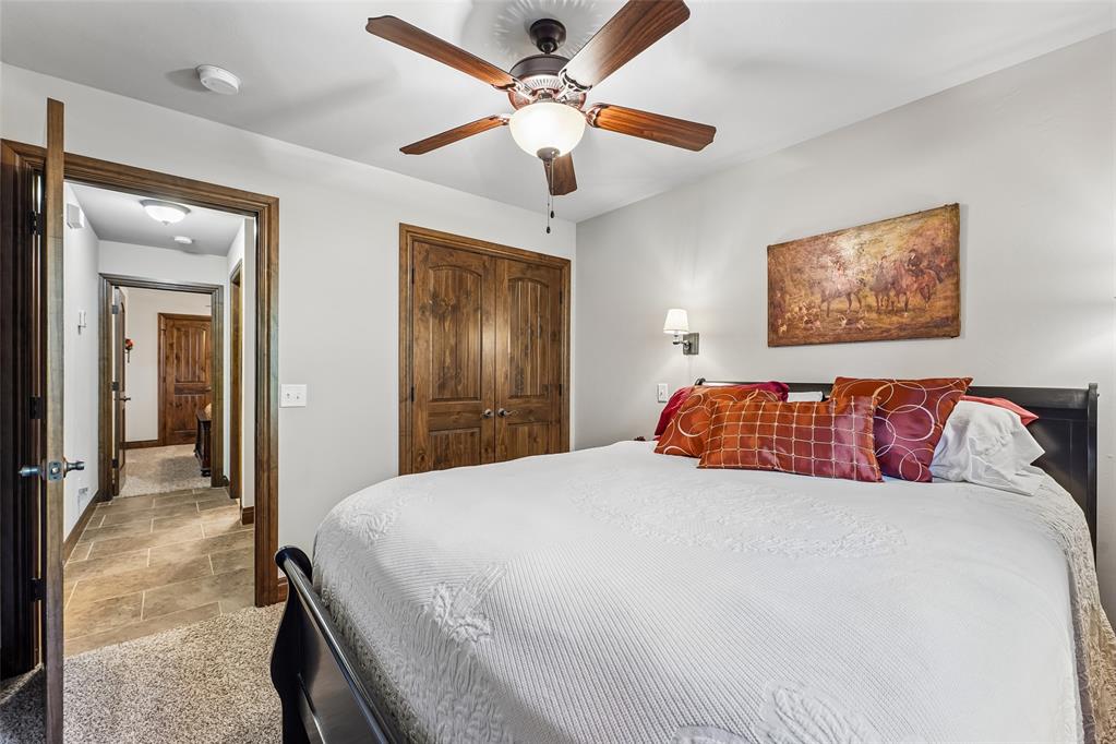3917 Lakeshire Ridge Court