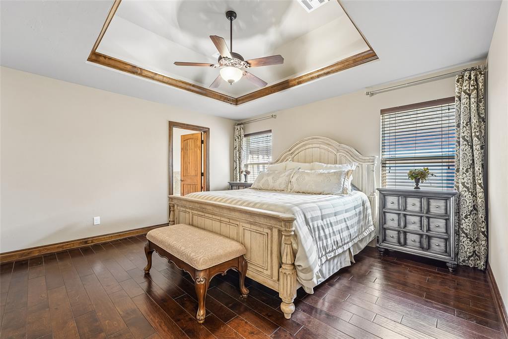 3917 Lakeshire Ridge Court