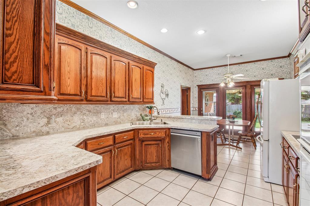 2824 SW 107th Street