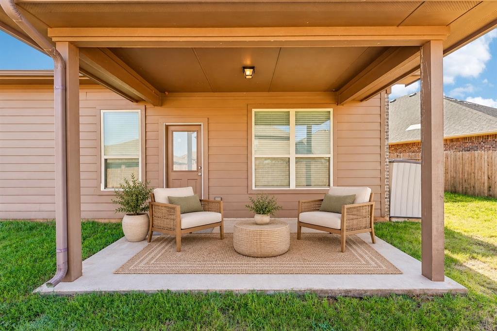 14721 Rambling Creek Circle