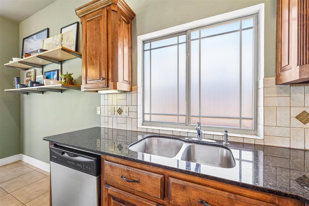 2701 SE 39th Street