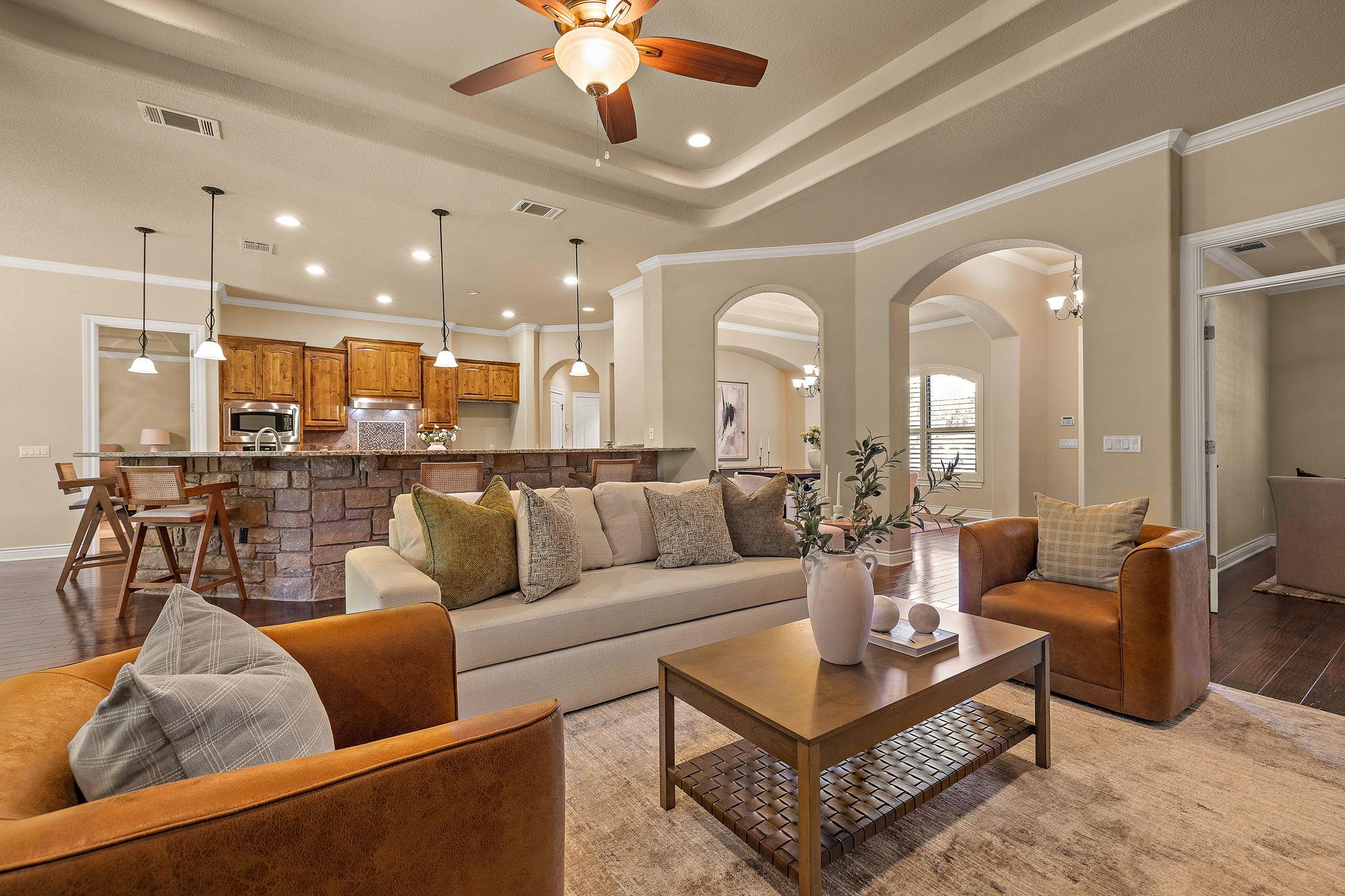 165 Silverado DR