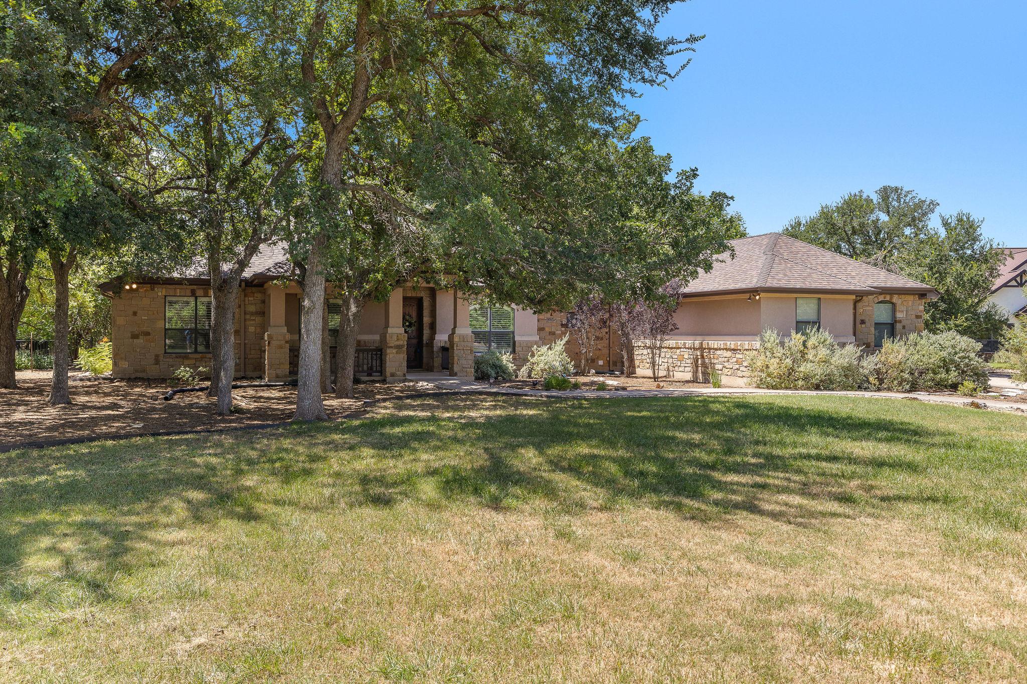165 Silverado DR