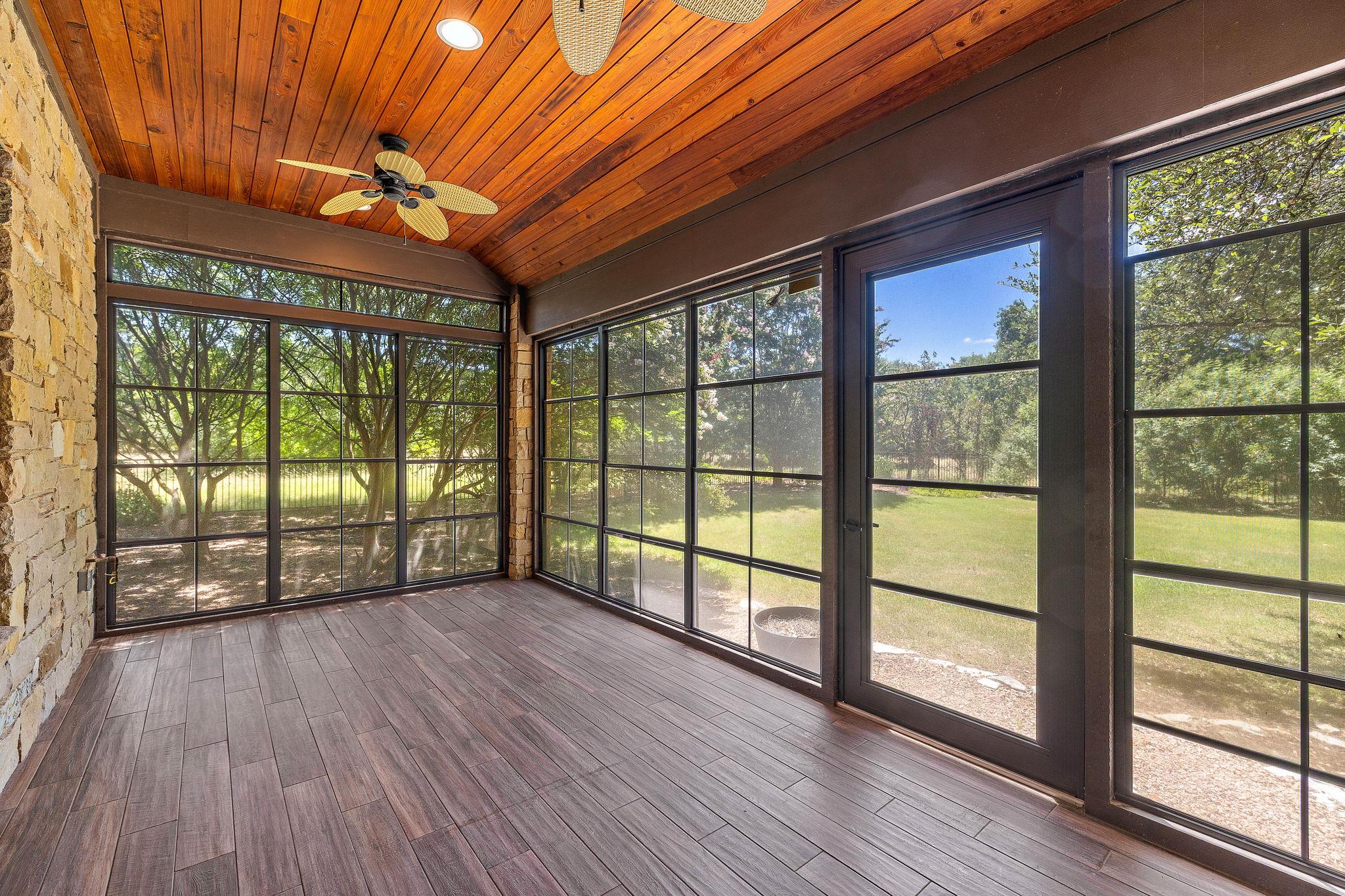 165 Silverado DR