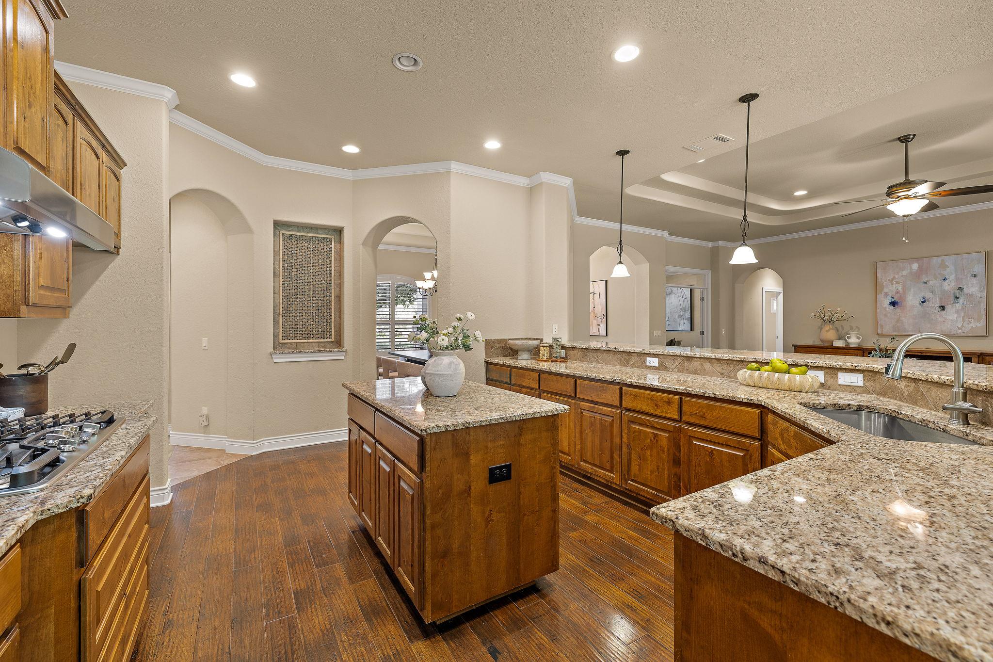 165 Silverado DR