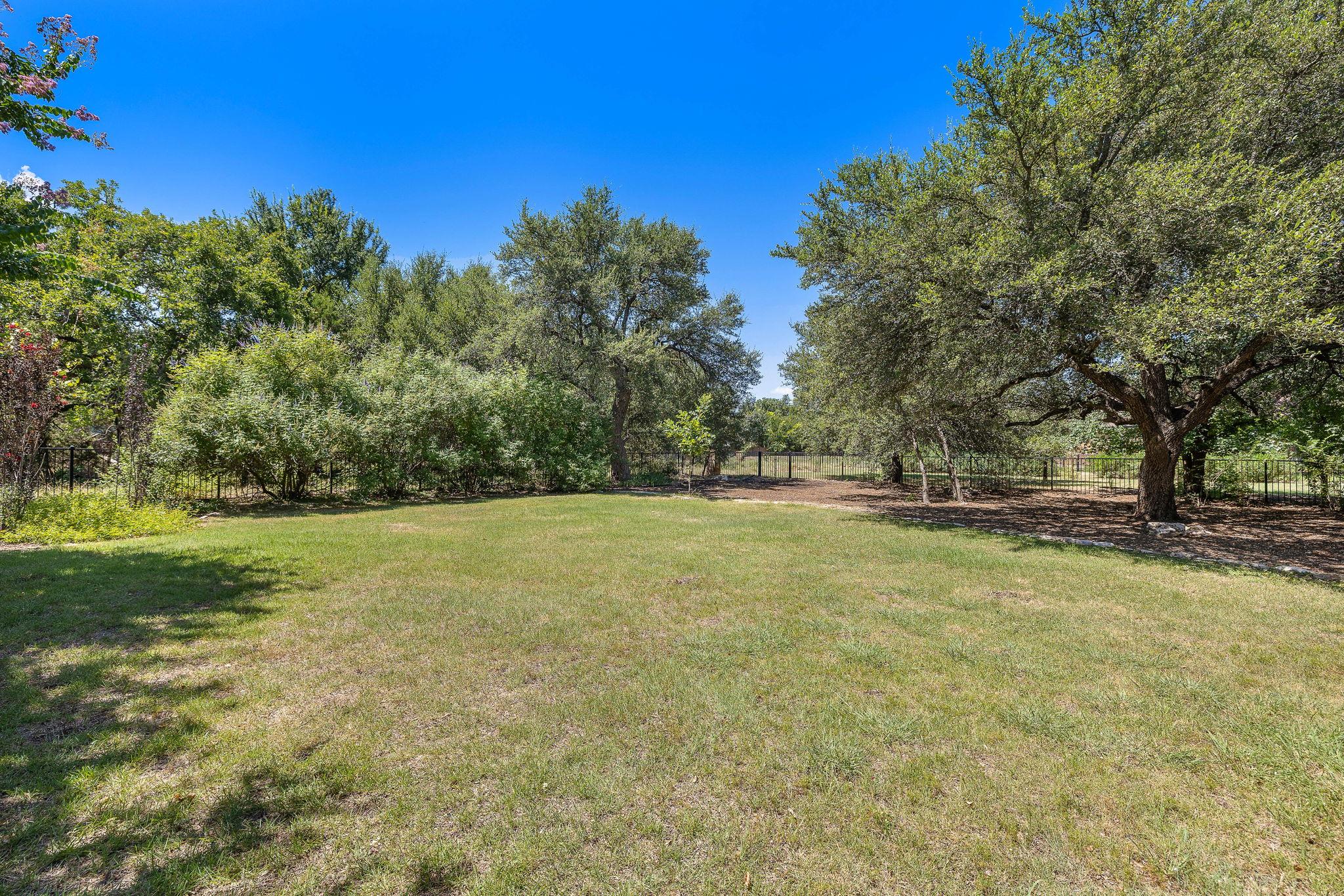 165 Silverado DR
