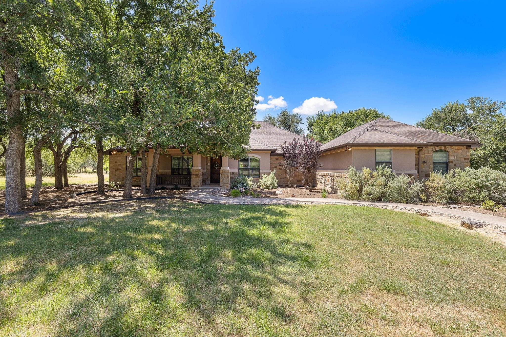 165 Silverado DR