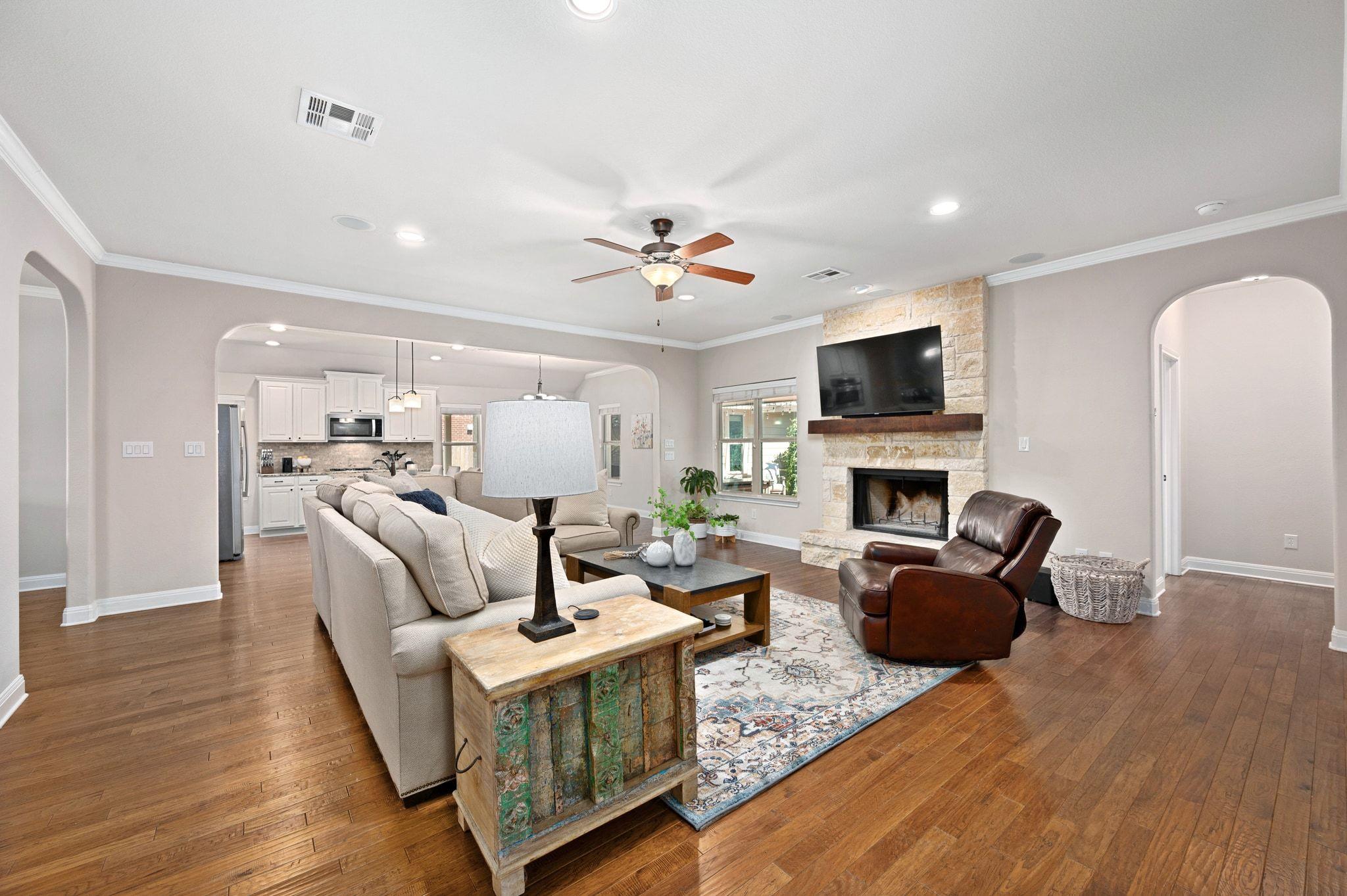 30011 Edgewood DR