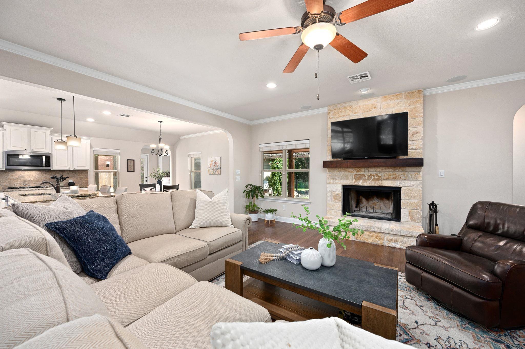 30011 Edgewood DR