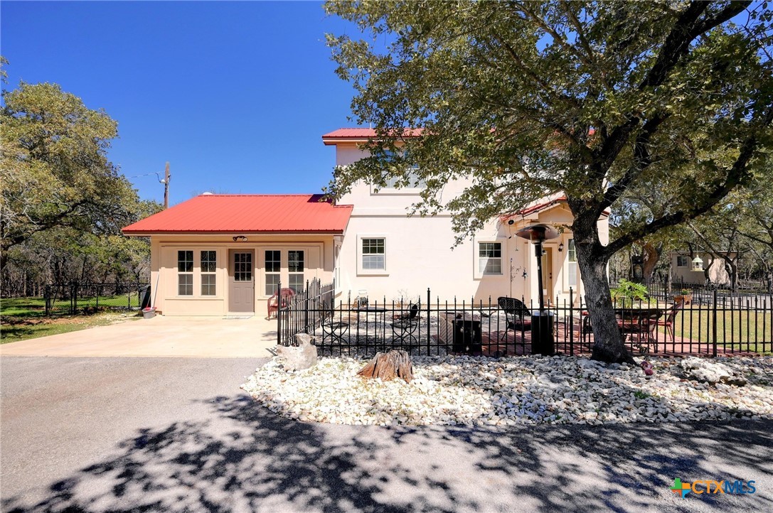 1401 Thurman Road