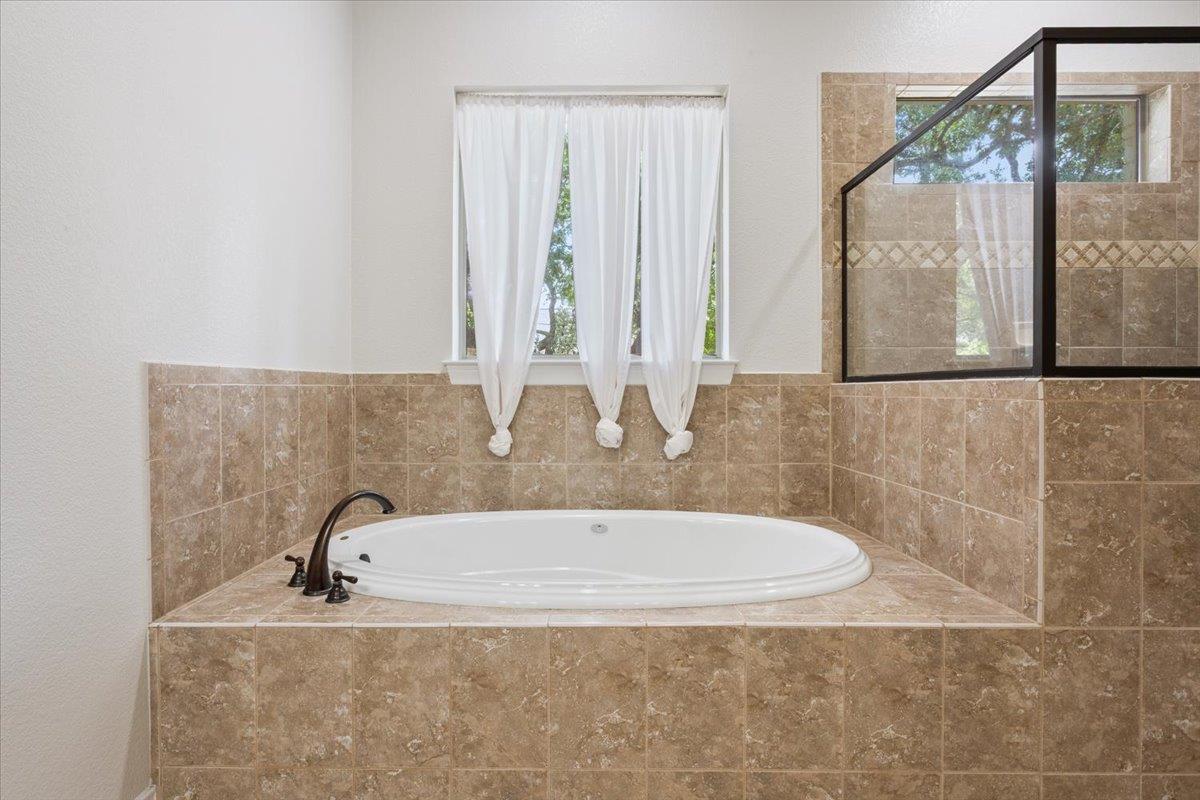 521 Buena Vista DR