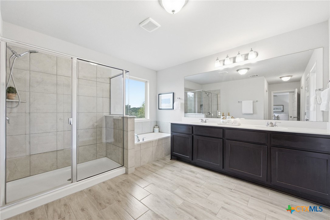 2211 Limestone Lake Drive 40