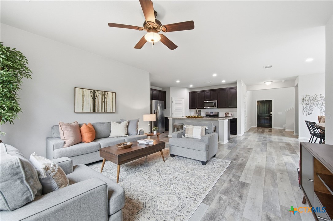 2211 Limestone Lake Drive 40