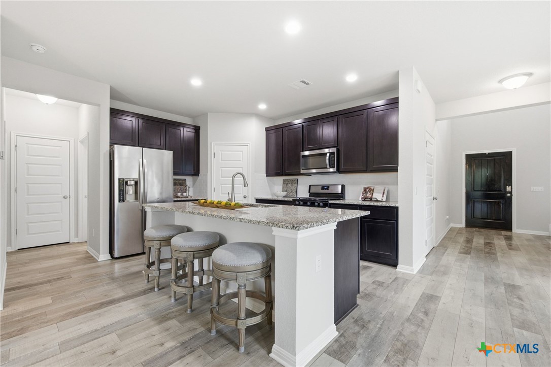 2211 Limestone Lake Drive 40